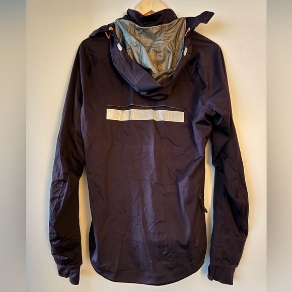 Nike Storm-Fit Women’s Jacket - Plum (S) - Picture 2 of 3